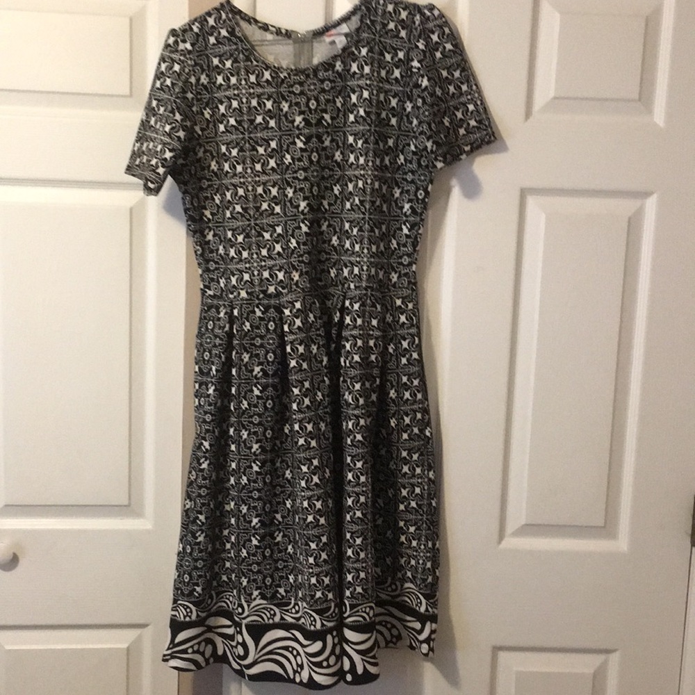 XL Lularoe Amelia